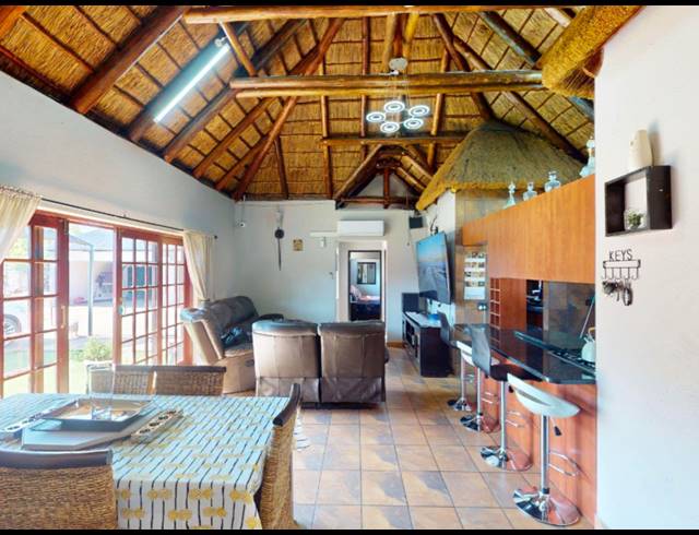 2 BEDROOM HOUSE FOR SALE IN HENLEY ON KLIP